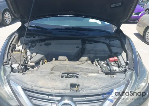 2017 Nissan Altima 2.5 Sr z USA, uszkodzony, nr VIN 1N4AL3AP0HN310646